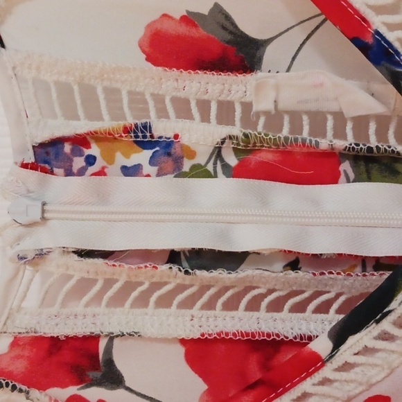 SIENNA SKY SZ. M Floral Romper LINED ZIPPER - Picture 4 of 16